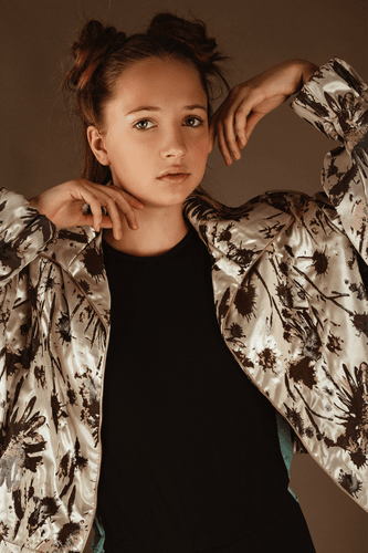 Woman Round Neck Black T Shirt Mockup